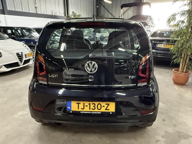 Volkswagen UP! 1.0 TSI BMT high up! // Panodak // Ecc // Stoelverw. // PDC // Cruise//90PK!!!