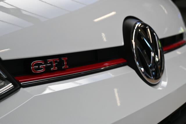 Volkswagen UP! 1.0 TSI 116pk GTI | Beats | Pano | Forge | Milltek | Maxton | 100% (Dealer) onderhouden label