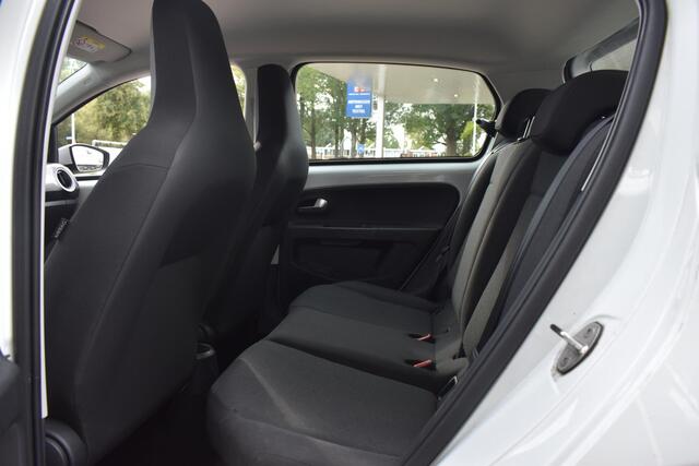 Volkswagen UP! 1.0 1e Eigenaar | Parkeercamera | Cruise Control | Climate | 12 mnd BOVAG garantie | Whatsapp 06-53188999