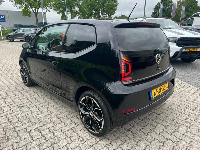Volkswagen UP! 1.0 airco, cruise, multistuur, elek ramen