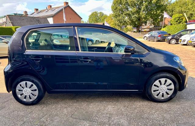 Volkswagen UP! 1.0 BMT MOVE UP! AIRCO CRUISE PARKSENS NL AUTO.