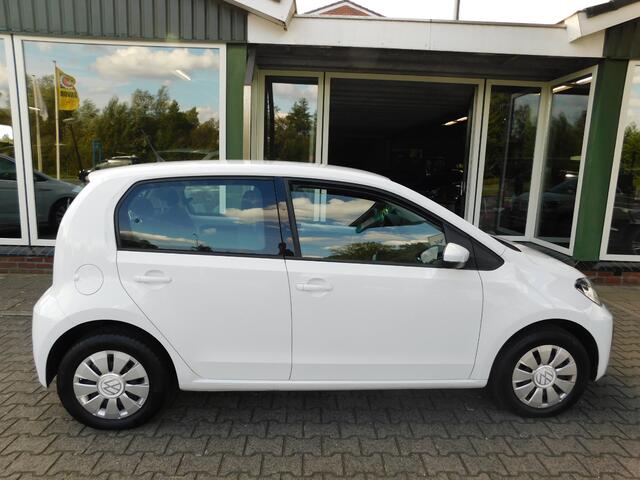 Volkswagen UP! 1.0 MPI 65PK MOVE UP! All-in Prijs! 1 jaar garanti