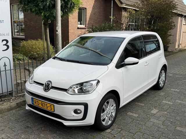Volkswagen UP! 1.0 BMT high up!