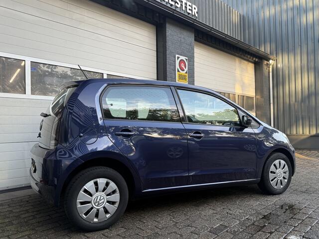Volkswagen UP! 1.0 BMT move up!