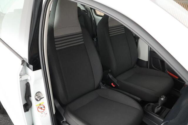 Volkswagen UP! 1.0 60pk Camera Cruise Control Climate Control Navigatie Parkeersensoren