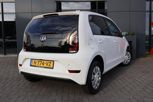 Volkswagen UP! 1.0 / Climatronic / Camera / PDC / DAB / Cruise control / Gecoat glas