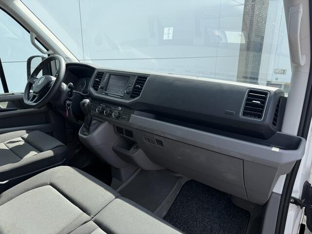 Volkswagen e-Crafter 36kWh 136PK L3H3 Elektrisch 36kWh 173km WLTP Climate Control Cruise Control LED Parkeersensor voor achter Camera Stoelverwarming Lucht geveerde stoel