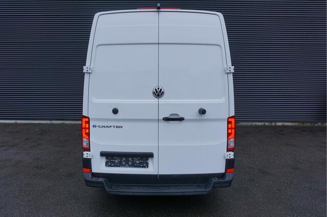 Volkswagen e-Crafter Crafter Elektrisch L3H3/L2H2 36 kWh 136pk LED Apple Carplay Camera Navigatie Parkeersensoren Cruisecontrol