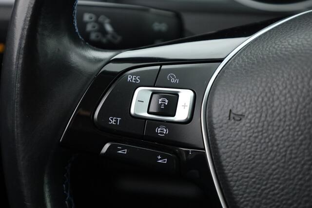 Volkswagen e-Golf | Navi | Camera | Adapt. Cruise | Keyless | Stoelverw. |