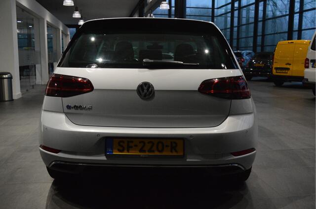 Volkswagen e-Golf navi clima cruise led camera virtual cockpit !!