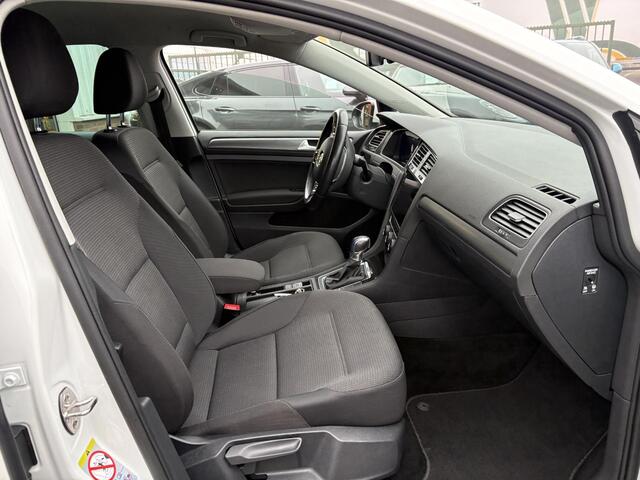 Volkswagen e-Golf e-Golf