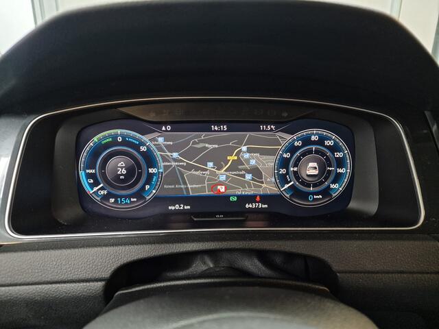 Volkswagen e-Golf | Navi | Camera | PDC | Stoelverwarming | Apple carplay