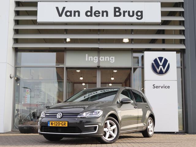 Volkswagen e-Golf e-Golf | Navigatie | Camera | Climatronic | App Connect | LED | Adaptive Cruise | Stoelverwarming |