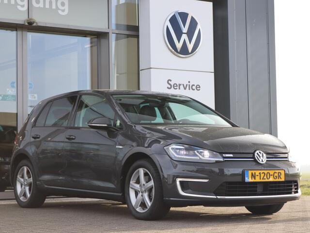 Volkswagen e-Golf e-Golf | Navigatie | Camera | Climatronic | App Connect | LED | Adaptive Cruise | Stoelverwarming |