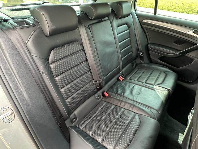Volkswagen e-Golf e-Golf INCL BTW * Leer * camera * nl auto