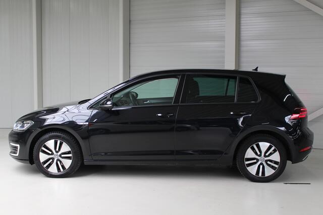 Volkswagen e-Golf E-DITION Navigatie | Warmtepomp | 3D Led achterlichten | Led Plus Koplampen