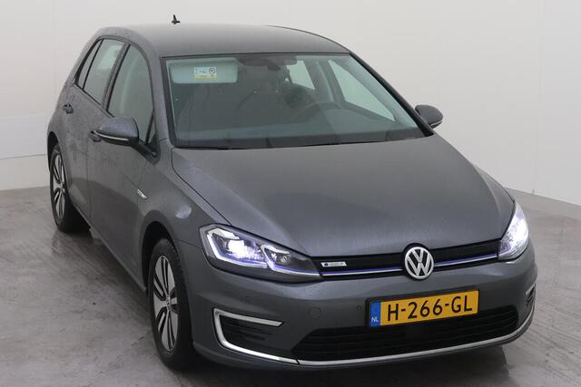 Volkswagen e-Golf E-DITION Metallic/ Led/ clima/ Navi/ Parkeersensoren/ 16 lmv