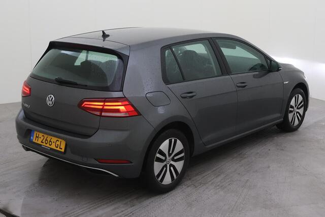 Volkswagen e-Golf E-DITION Metallic/ Led/ clima/ Navi/ Parkeersensoren/ 16 lmv