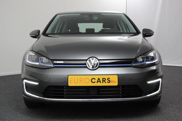 Volkswagen e-Golf e-Golf Navigatie Digitale cockpit Led Bluetooth Cruise control adaptive Lichtmetalen Velgen