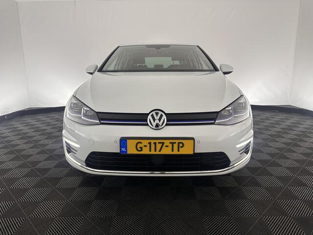 Volkswagen e-Golf E-DITION (INCL.BTW) *FULL-LEATHER | DIGI-COCKPIT | FULL-LED | ADAPTIVE-CRUISE | DYNAUDIO | NAVI-FULLMAP | CAMERA | DAB+ | SPORT-SEATS | HEATED-SEATS | 18''ALU | ECC | PDC