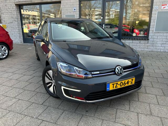 Volkswagen e-Golf e-Golf Facelift NAP Camera Leer