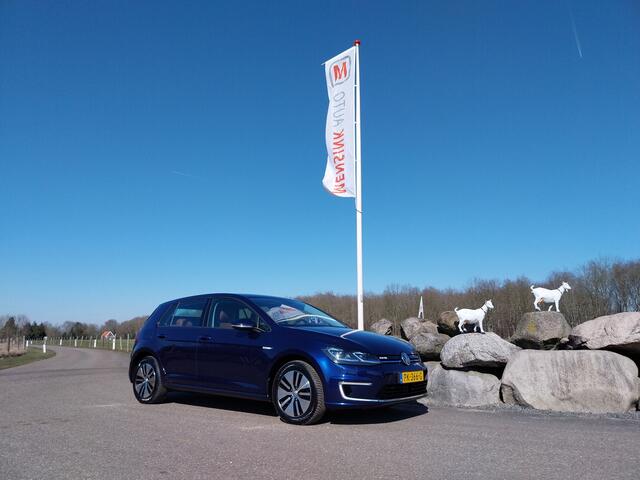 Volkswagen e-Golf 100 KW ADAPT CRUISE APPLE CARPLAY LEER FULL LED NAVI ECC