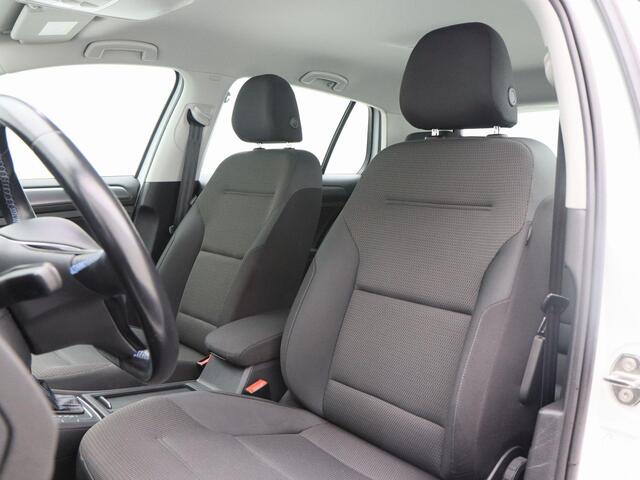 Volkswagen e-Golf E-DITION 136 Pk Automaat | Full LED | Navigatie | Climate Control | Adaptive Cruise | 87.244 Km!!