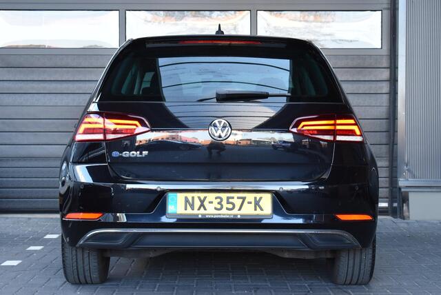 Volkswagen e-Golf e-Golf / Carplay / lichtmetaal / parkeersensoren voor&achter /