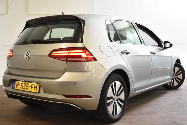 Volkswagen e-Golf 35.8KWH EXECUTIVE NAVI/LED/PDC