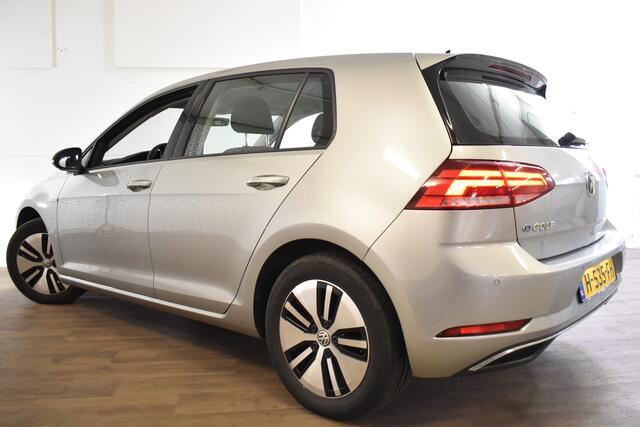 Volkswagen e-Golf 35.8KWH EXECUTIVE NAVI/LED/PDC