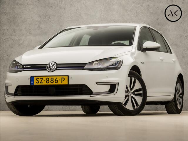 Volkswagen e-Golf Sport Automaat (DIGITAL COCKPIT, APPLE CARPLAY, GROOT NAVI, CLIMATE, ADAPTIVE CRUISE, SPORTSTOELEN, PARKEERSENSOREN, LED KOPLAMPEN, NIEUWSTAAT)