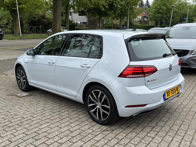 Volkswagen e-Golf ACC LED PDC V+A APK 1-2027