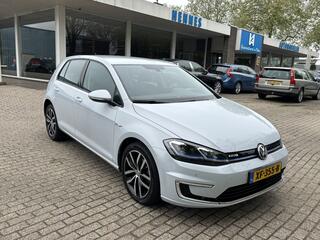 volkswagen-e-golf-acc-led-pdc-v+a-a