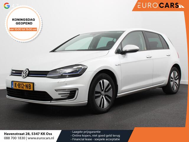 Volkswagen e-Golf 100KW Automaat Edition Volkswagen e-Golf e-Golf | Navigatie | Climate Control | Warmtepomp | Parkeersensoren V+A | Privacy Glass |