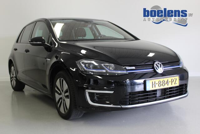 Volkswagen e-Golf E-DITION | 230KM! | WARMTEPOMP | PDC-V/A | ACC | FRONT-ASSIST | CARPLAY | NAVI | LED |