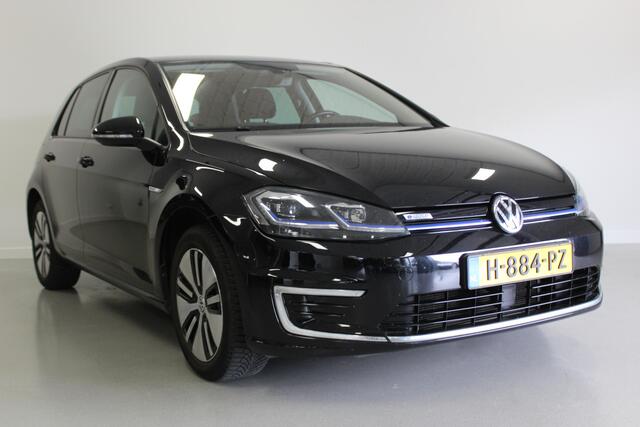 Volkswagen e-Golf E-DITION | 230KM! | WARMTEPOMP | PDC-V/A | ACC | FRONT-ASSIST | CARPLAY | NAVI | LED |