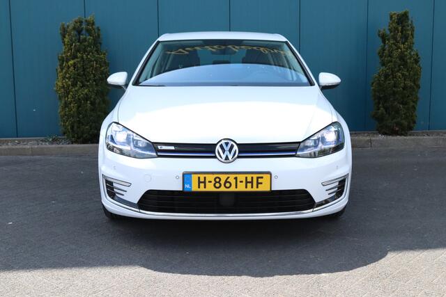 Volkswagen e-Golf E-DITION Warmtepomp CLIMA|ADPAT.CRUISE|NAVI|BLUETOOTH|PDC|LMV 1EIG