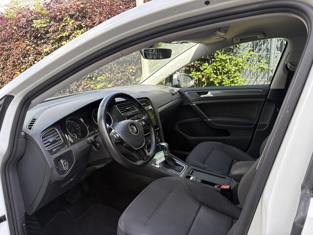 Volkswagen e-Golf e-Golf / AUTOMAAT / NAVI / WARMTEPOMP / CRUISE / INCL BTW