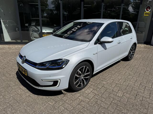 Volkswagen e-Golf *Leder*Navigatie*ECC*EXPORT*
