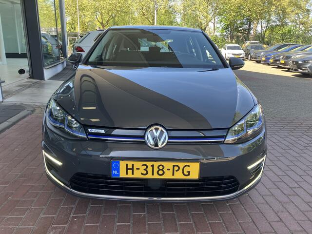 Volkswagen e-Golf E-DITION Automaat/ Led/ Navi/ Parkeersensoren/ Clima/ / 16 lmv