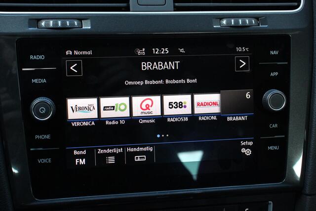 Volkswagen e-Golf Edition Volkswagen e-Golf e-Golf | Navigatie | Climate Control | Virtuele Cockpit | Full Led | Camera | Cruise control adaptief | Parkeer sensoren | Lichtmetalen Velgen |