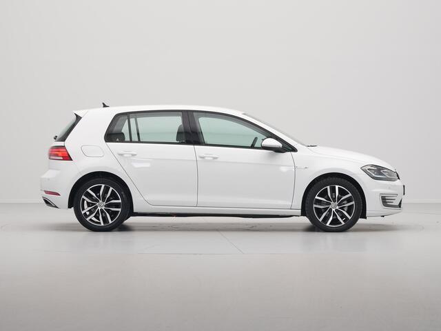 Volkswagen e-Golf E-DITION Navigatie Pdc Acc Stoelverwarming