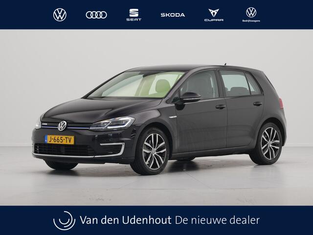 Volkswagen e-Golf E-DITION 136pk Navigatie Warmtepomp Stoelverwarming Acc Carplay 287