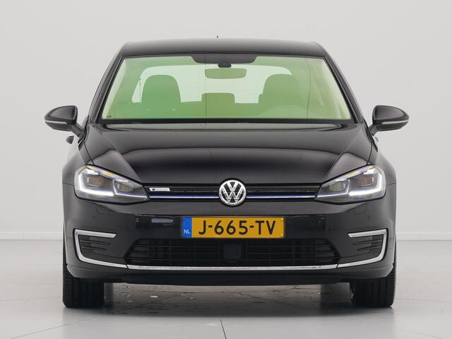 Volkswagen e-Golf E-DITION 136pk Navigatie Warmtepomp Stoelverwarming Acc Carplay 287