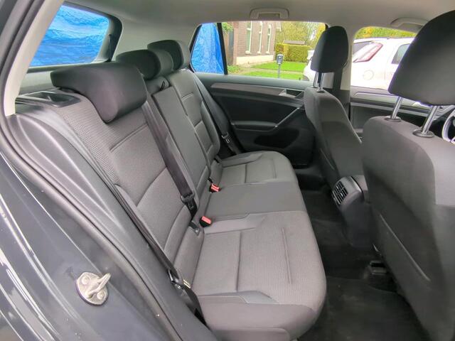 Volkswagen e-Golf E-DITION / PARK. SENSOREN/ LED/ NAVI/ CLIMA/ BLUETOOTH/ 17" LMV