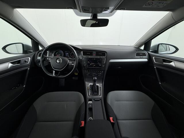 Volkswagen e-Golf Automaat Navi Ecc Climatronic Stoelverwarming Cruise Control Pdc Lmv Led Privacy Glas Regen-Lichtsensor Bluetooth Isofix SOH 85%
