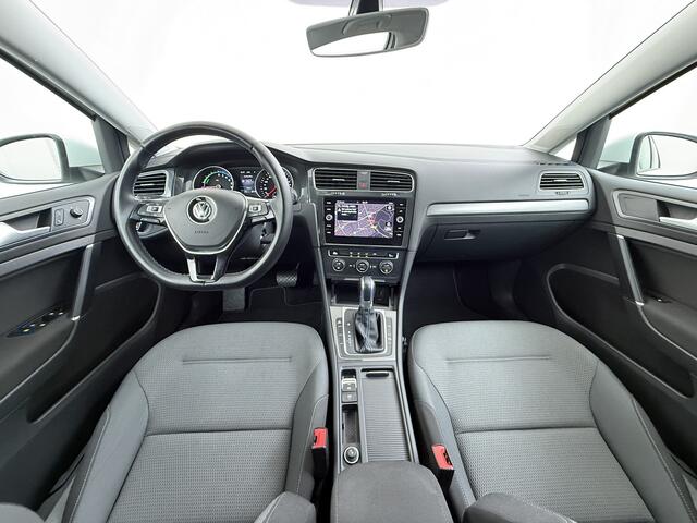 Volkswagen e-Golf Soh 90% Warmtepomp Adap.Cruise Control Navi Ecc Pdc Led Lmv Isofix Car-Net App-Connect Bluetooth Licht-/Regensensor Origineel Nederlandse Auto