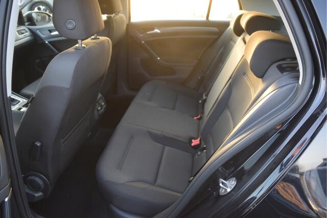 Volkswagen e-Golf e-Golf Carplay | LED | Adap.cruise | Clima | Bluetooth | Warmtepomp