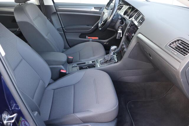 Volkswagen e-Golf e-Golf SOH 92%, Cruise control, Navigatie, Apple Carplay,