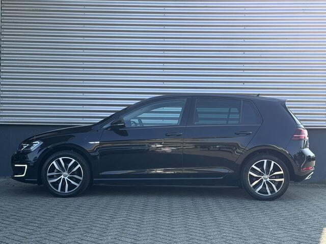 Volkswagen e-Golf E-DITION 136pk | PRACHTIGE STAAT | LAGE KM-STAND! | COMPLETE UITVOERING | NWE VOORBANDEN |